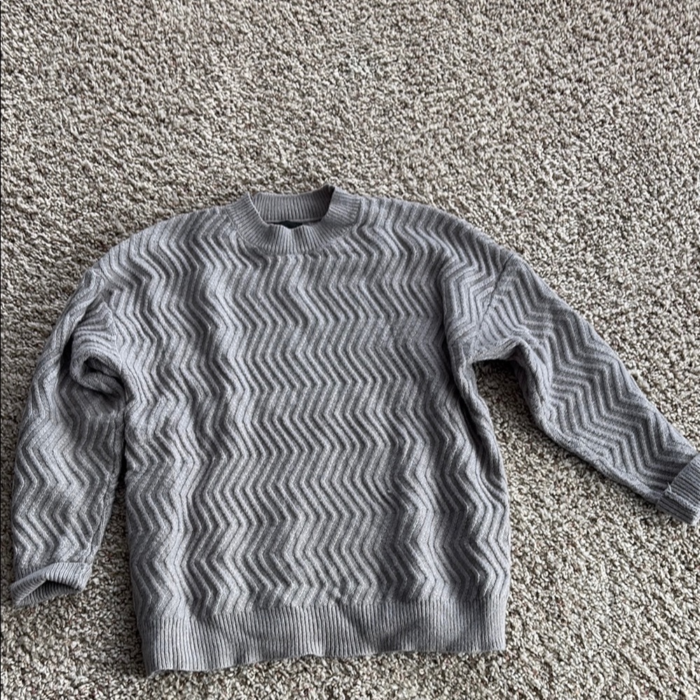 Grey sweater